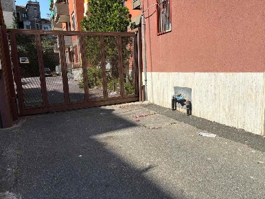 Foto Appartamento in via Masaniello 8, Catania di 109 m² con 4 locali