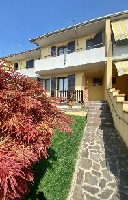 Foto Villa a schiera a Borgo Virgilio di 108 m² con 4 locali in vendita