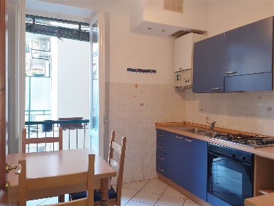 Foto Appartamento in Via Dupre  23, Firenze di 95 m² con 5 locali