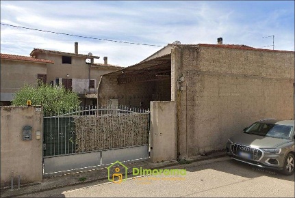 Foto Appartamento in Via Matteotti n.29, Samassi di 159 m² con 7 locali