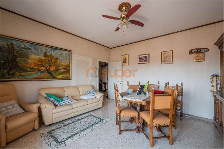 Foto Appartamento in Via Cimarosa, Perugia di 120 m² con 4 locali