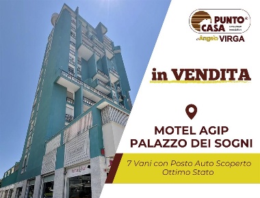 Foto Appartamento in Viale della Regione Siciliana, Palermo di 206 m²