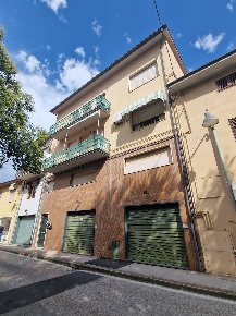 Foto Appartamento in Via Pistoia, Quarrata di 160 m² con 4 locali
