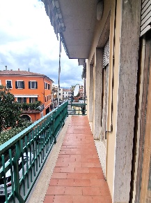 Foto Appartamento in Via Pistoia, Quarrata di 160 m² con 4 locali