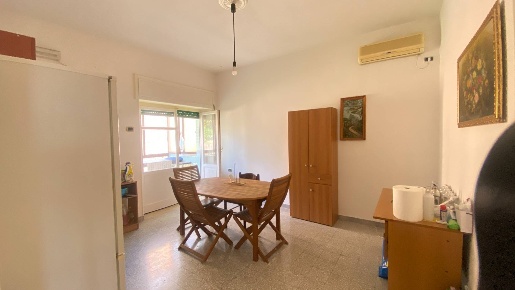 Foto Appartamento in via croce, Taranto di 110 m² con 5 locali in vendita