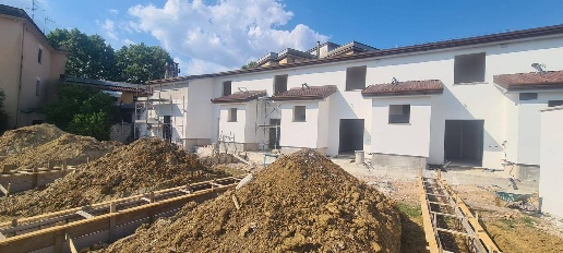 Foto Villa a schiera in via marittima, Frosinone di 120 m² con 3 locali