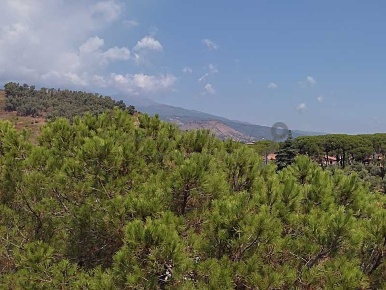 Foto Appartamento a Viagrande con 6 locali in vendita