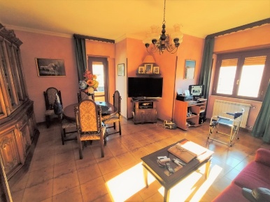 Foto Appartamento in Via Giorgio Amendola, Tolfa di 110 m² in vendita