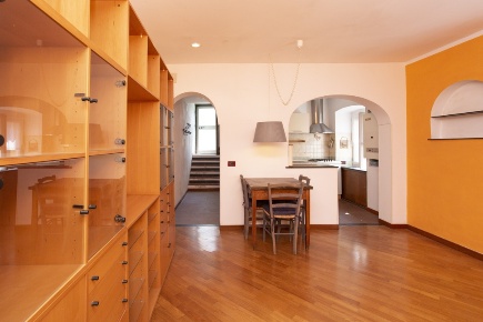 Foto Appartamento in Via Capraia, Genova di 60 m² con 3 locali in vendita