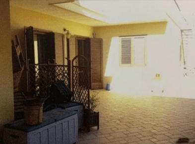 Foto Appartamento in Via Piave 26, Vernole di 210 m² con 8 locali in aste