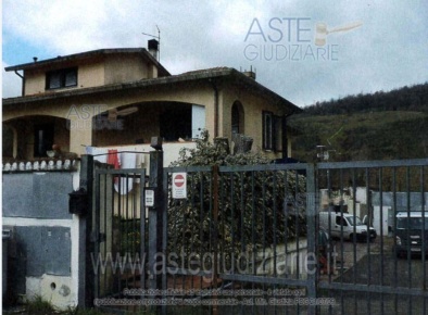 Foto Villa unifamiliare in via signorini, Subbiano di 160 m² in aste