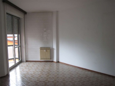 Foto Appartamento in 25 aprile 25, Villadossola di 70 m² con 4 locali