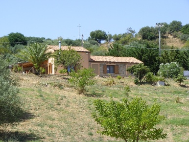 Foto Villa unifamiliare in C/da Sciara, Caltavuturo di 184 m² in vendita