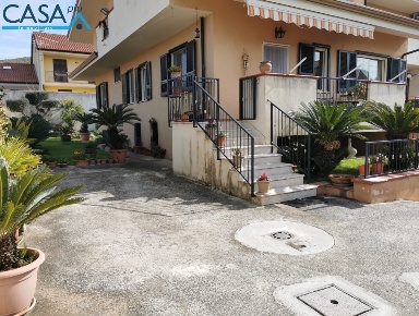 Foto Villa unifamiliare in Località Tutuni, Vitulazio di 170 m² in vendita