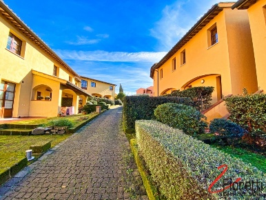 Foto Appartamento a Scarlino di 40 m² con 1 locali in vendita