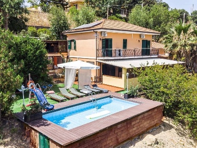 Foto Villa unifamiliare in Contrada Difesa, Castellabate di 160 m²