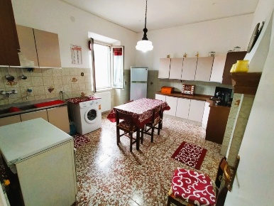 Foto Appartamento in Via del Forno, Tolfa di 138 m² in vendita