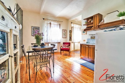 Foto Appartamento a Suvereto di 60 m² con 3 locali in vendita