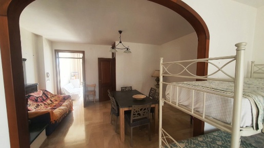 Foto Appartamento in VIA GIUSEPPE VERDI, Martano di 165 m² con 5 locali