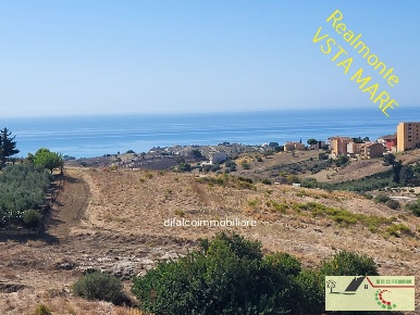 Foto Appartamento in via della liberta, Realmonte di 220 m² con 10 locali