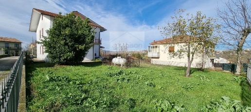 Foto Appartamento a Montemiletto di 200 m² con 5 locali in vendita
