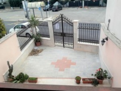 Foto Appartamento in Via Dell'Aia 8/A, Cellamare di 108 m² con 3 locali