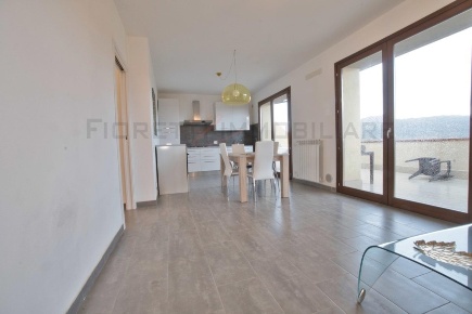 Foto Appartamento a Suvereto di 85 m² con 3 locali in vendita
