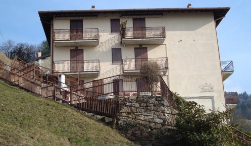Foto Appartamento in San Giovanni Bianco, San Giovanni Bianco di 68 m²