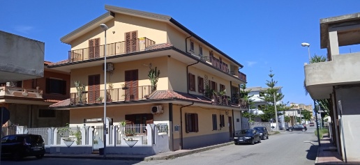 Foto Appartamento in Via Cimarosa, San Ferdinando di 140 m² in vendita