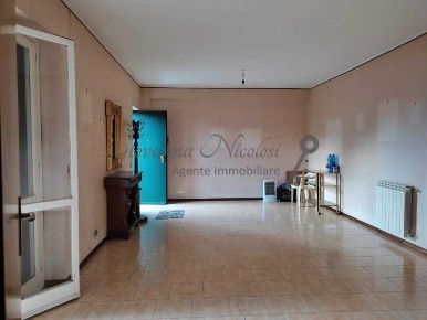 Foto Appartamento a Viagrande con 4 locali in vendita