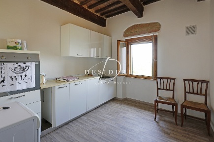 Foto Appartamento in Via del Pretorio, Cinigiano di 100 m² con 4 locali