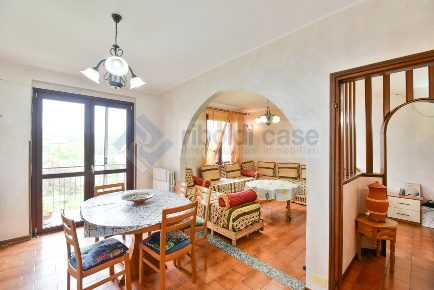 Foto Appartamento in VIA TREGIORGIO, Garbagnate Monastero di 100 m²