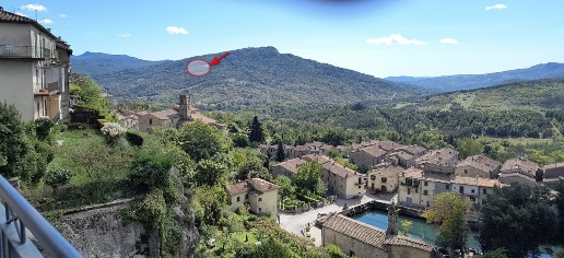 Foto Appartamento a Santa Fiora di 550 m² con 15 locali in vendita