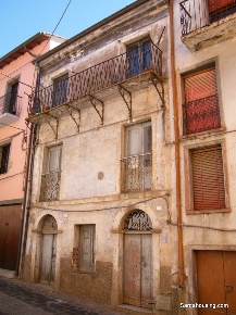 Foto Casa indipendente in via roma, Santu Lussurgiu in vendita