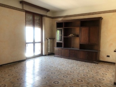 Foto Appartamento a Brembio di 130 m² con 4 locali in vendita