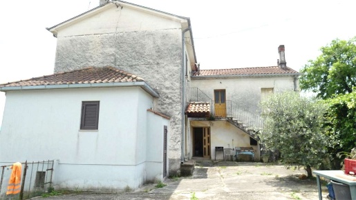 Foto Appartamento in VIA MARIANA 12, Casalvieri di 230 m² con 8 locali