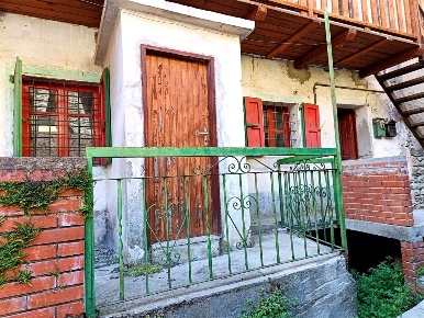 Foto Appartamento in via risorgimento 60, Nus in vendita