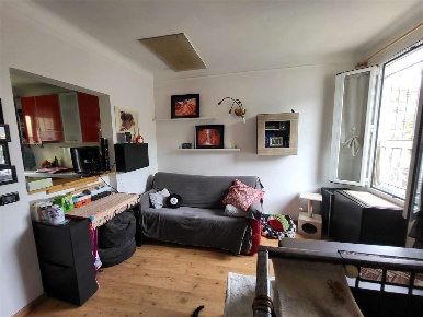 Foto Appartamento in via Molinari 20 - 22, Dolceacqua di 100 m² in vendita