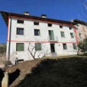 Foto Villa unifamiliare in Via Gamba, Monte di Malo di 437 m² con 12 locali