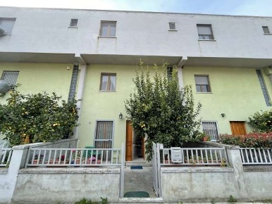 Foto Villa a schiera in Via Croce di Mare  101, Torino di Sangro di 154 m²