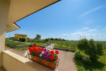 Foto Appartamento in via Contrada Coste 50, Staffolo di 236 m² in vendita