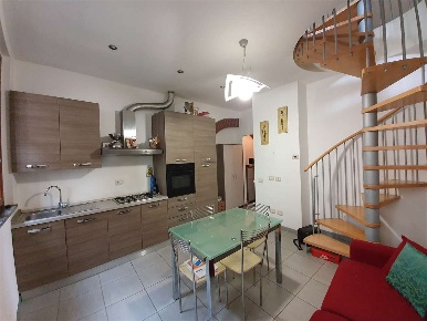 Foto Appartamento in VIA 4 NOVEMBRE, Cirimido di 60 m² con 2 locali