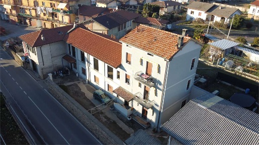 Foto Appartamento in Viale Vittorio Veneto  18, Cirimido di 280 m²