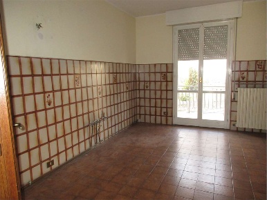 Foto Appartamento in Via Marconi, Berbenno di 120 m² con 4 locali