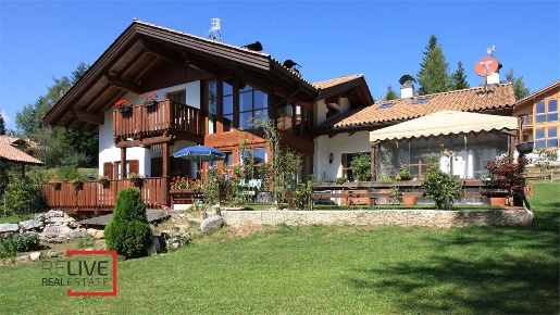Foto Villa unifamiliare in Località Plaze di tret, Borgo d'Anaunia