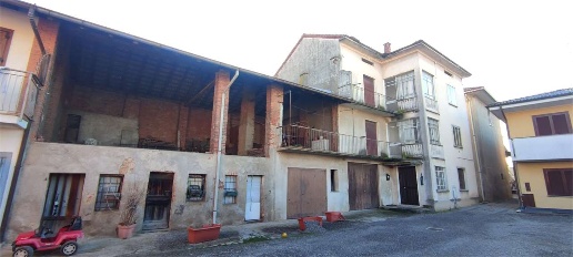 Foto Appartamento in via vittorio veneto 35, Cirimido di 350 m² in vendita