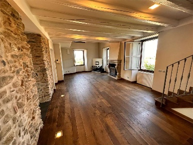 Foto Appartamento in VIA UMBERTO I 16, Orsenigo di 145 m² con 3 locali