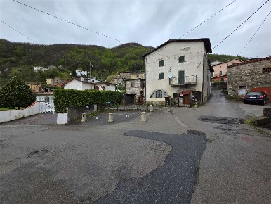 Foto Appartamento in via San Leonardo, Piazza al Serchio di 100 m²