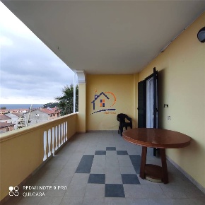 Foto Appartamento in Via Modena, Mandatoriccio di 85 m² con 3 locali