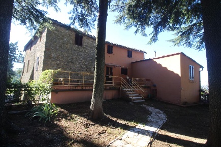 Foto Appartamento a Gaiole in Chianti di 120 m² con 3 locali in vendita